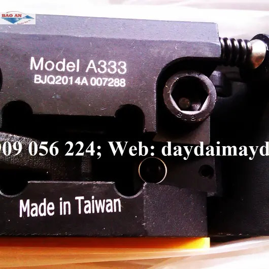 M&aacute;y đ&oacute;ng đai th&eacute;p d&ugrave;ng tay A333